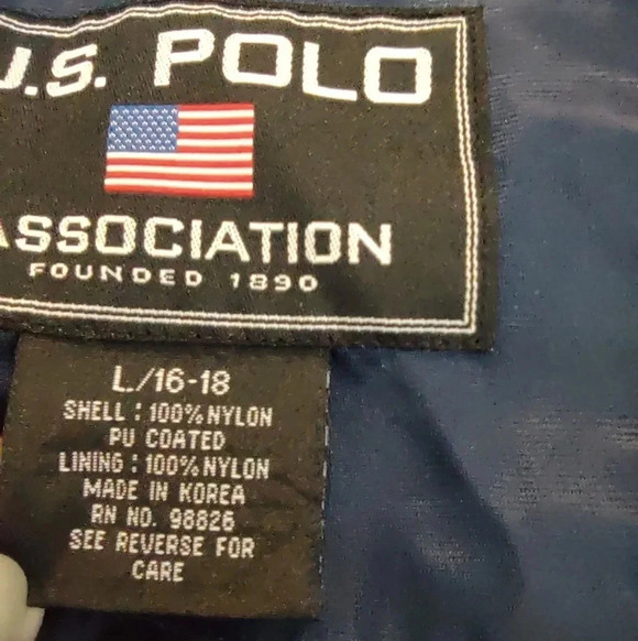 U S. Polo Assn. vintage women's jacket size L, blue/red accents pockets snaps - Picture 8 of 9